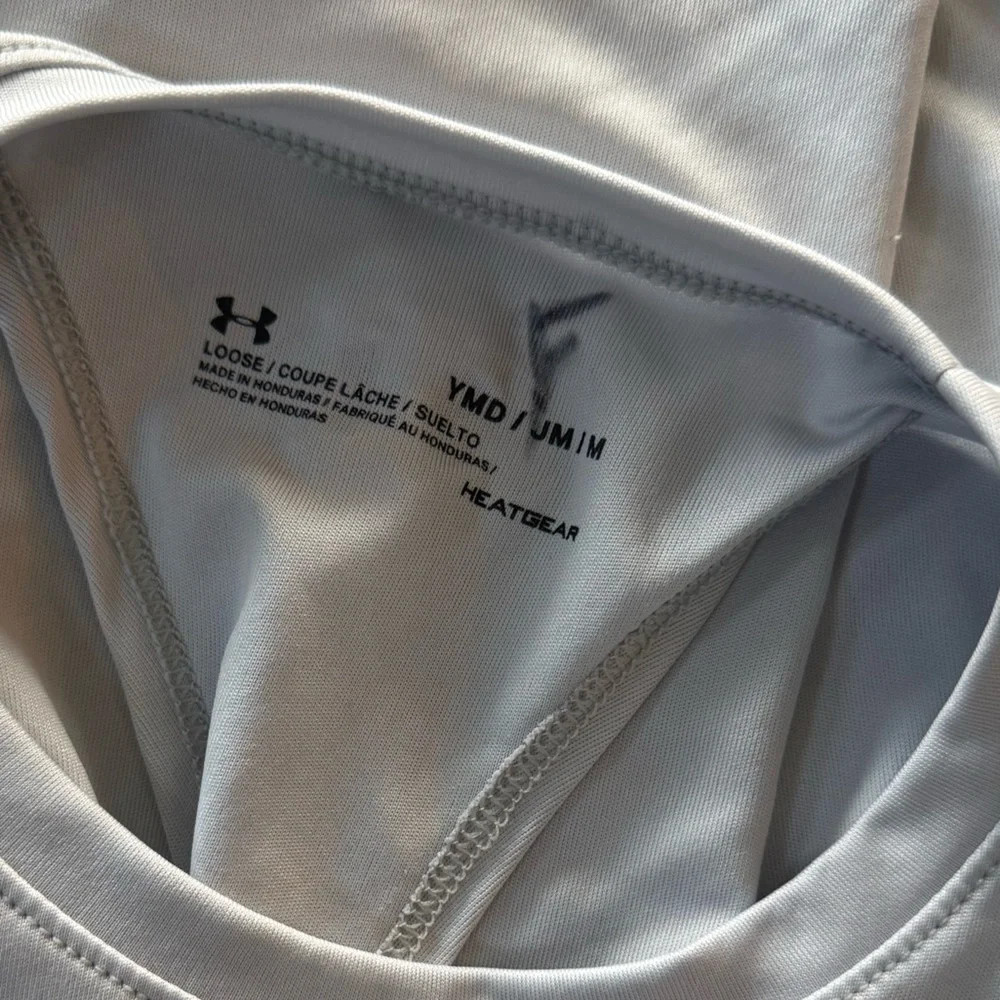 Under Armour Light Gray Tank with Blue Accents Girls Medium Loose Fit